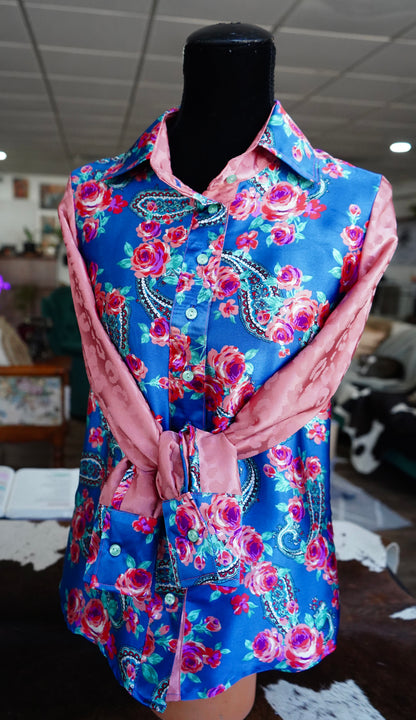 Daisy Original Blue Rose Paisley w/ Mauve Cheetah Button Down - Size 8