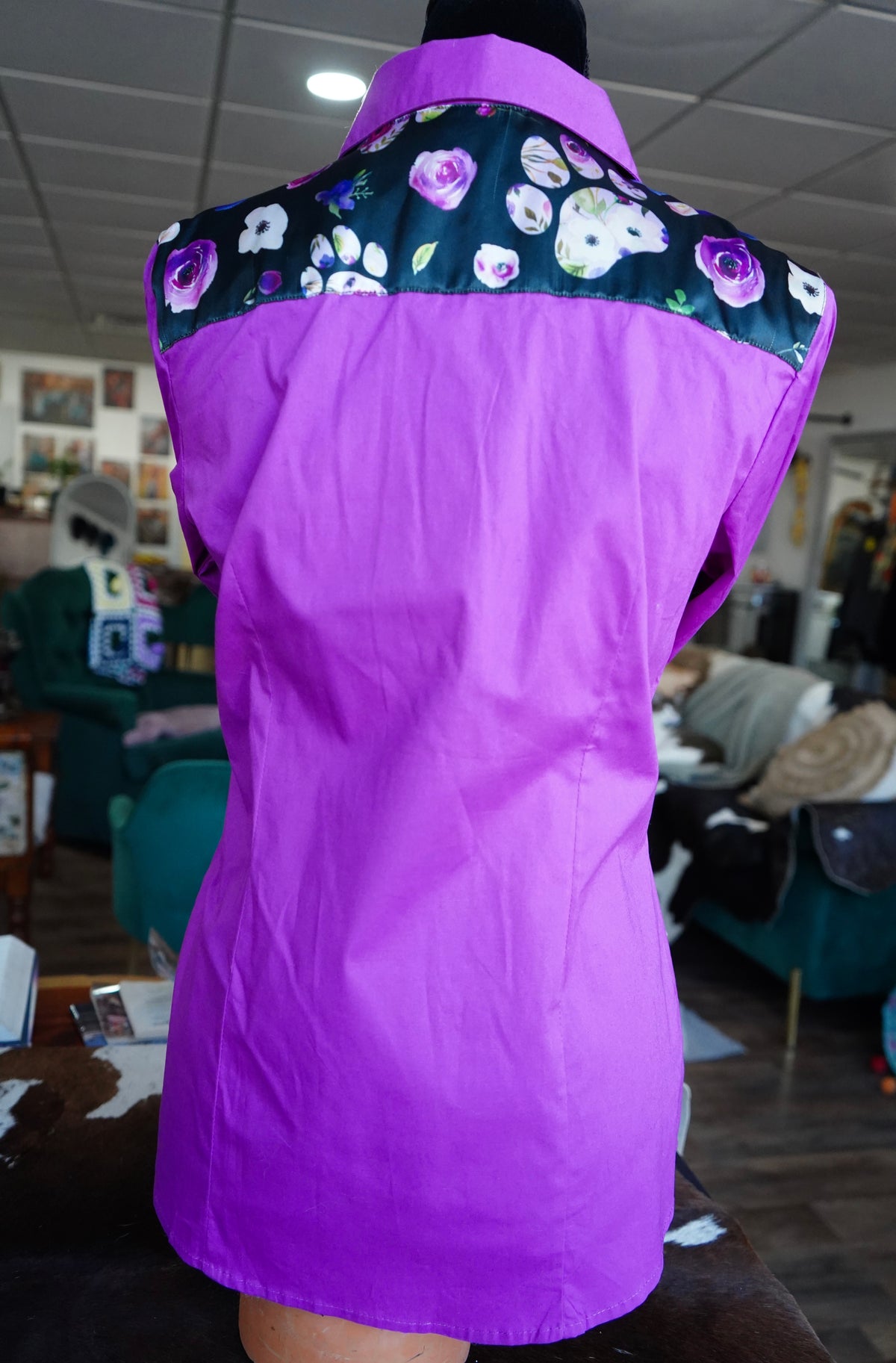 XL - Floral Paw Prints on Magenta Cotton Button Down