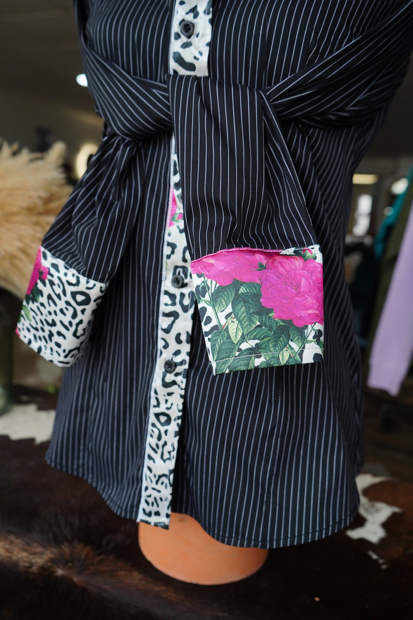 M - Pink Roses & Snow Leopard on B/W Stripe Cotton Button Down
