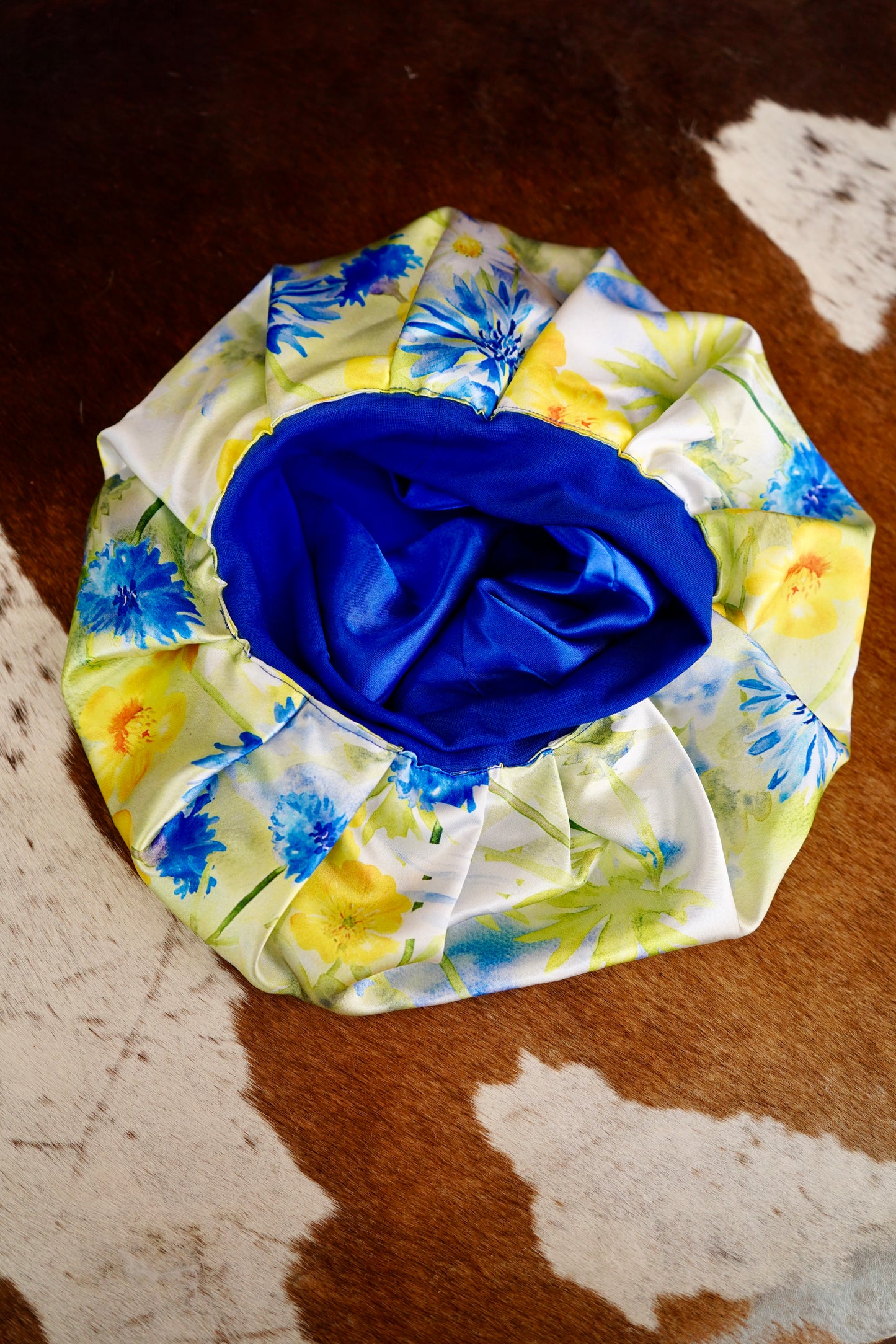 Daisy Satin Bonnets