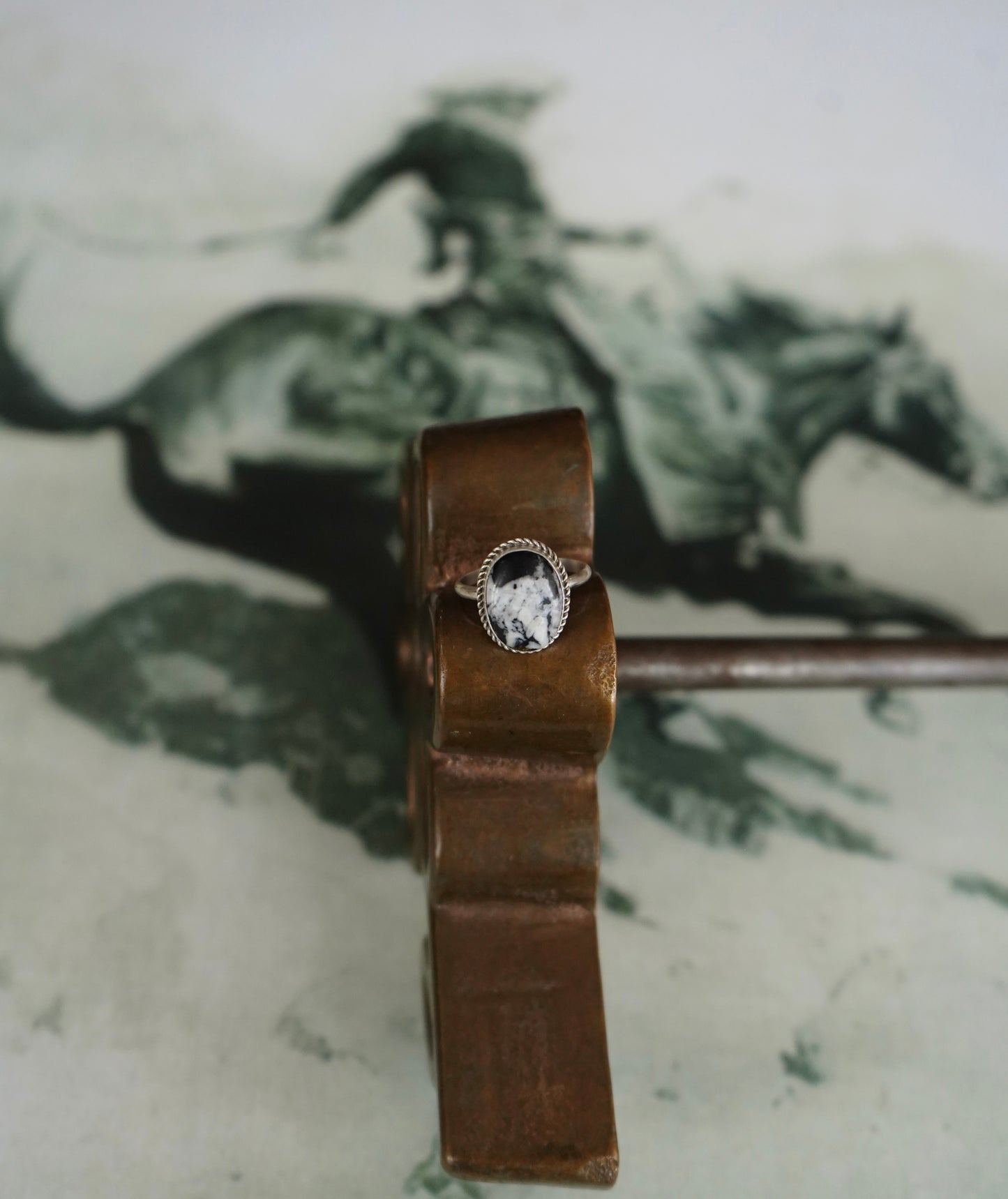 White Buffalo Nugget Ring - Sz 7.75