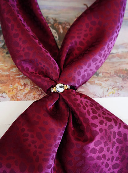 Spotted Jacquard DS Wild Rags