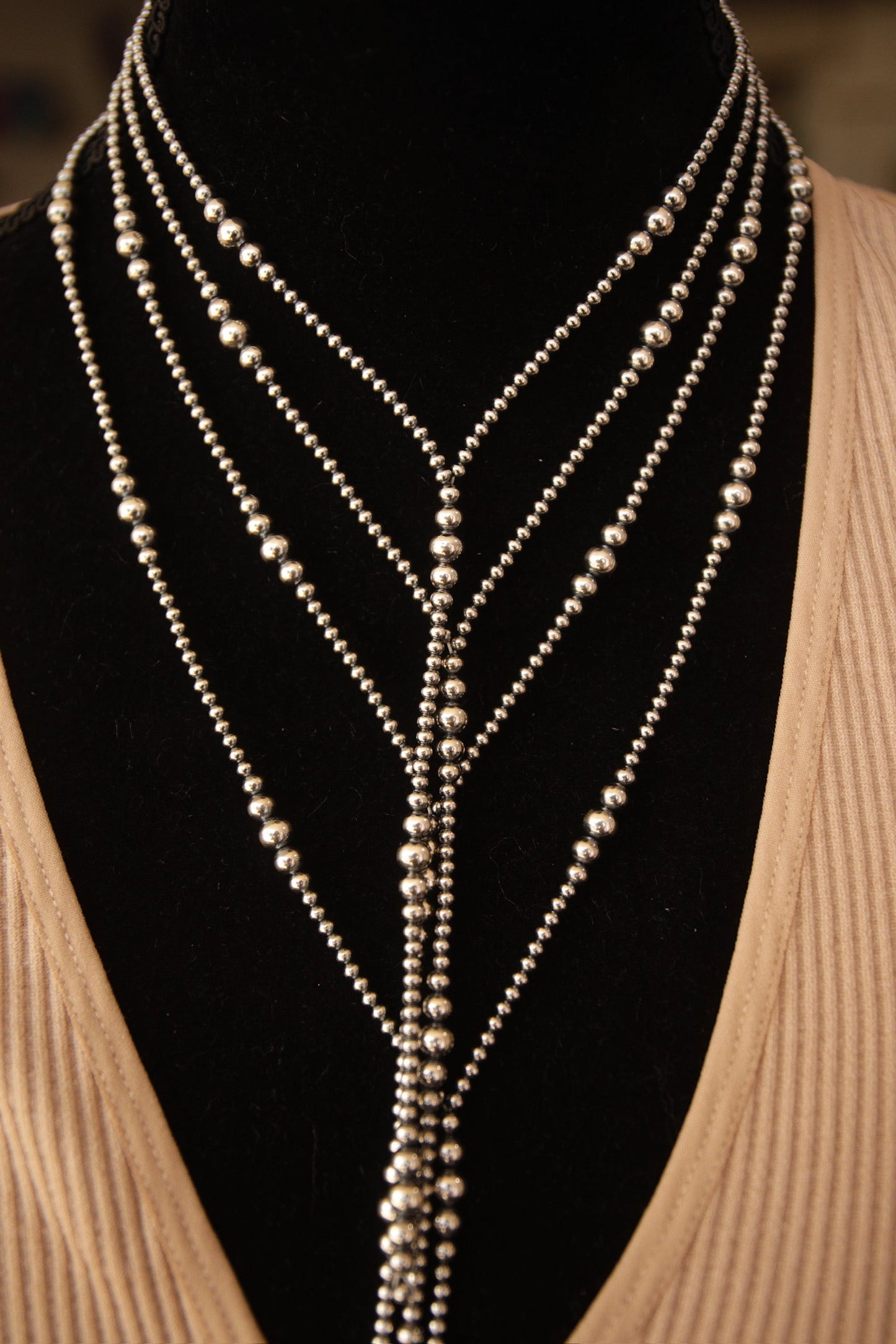 Navajo Pearl Y Lariats - 3-6MM