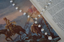 Load image into Gallery viewer, Hand-Strung Freshwater Pearl Jewelry