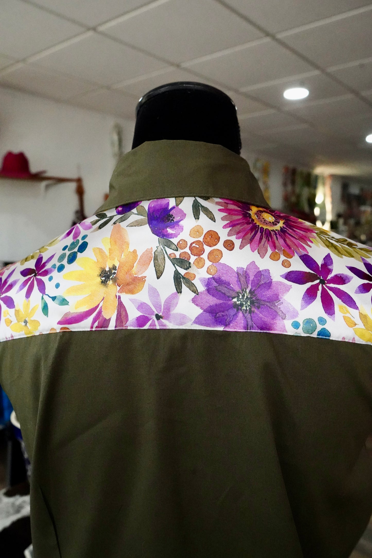 XL - Autumn Sunflowers on Olive Cotton Button Down