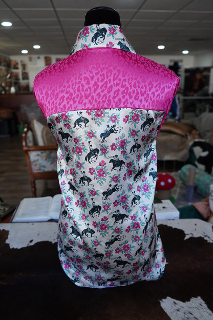 Daisy Original Pink Floral Buckers w/ Pink Leopard Button Down - Size 10