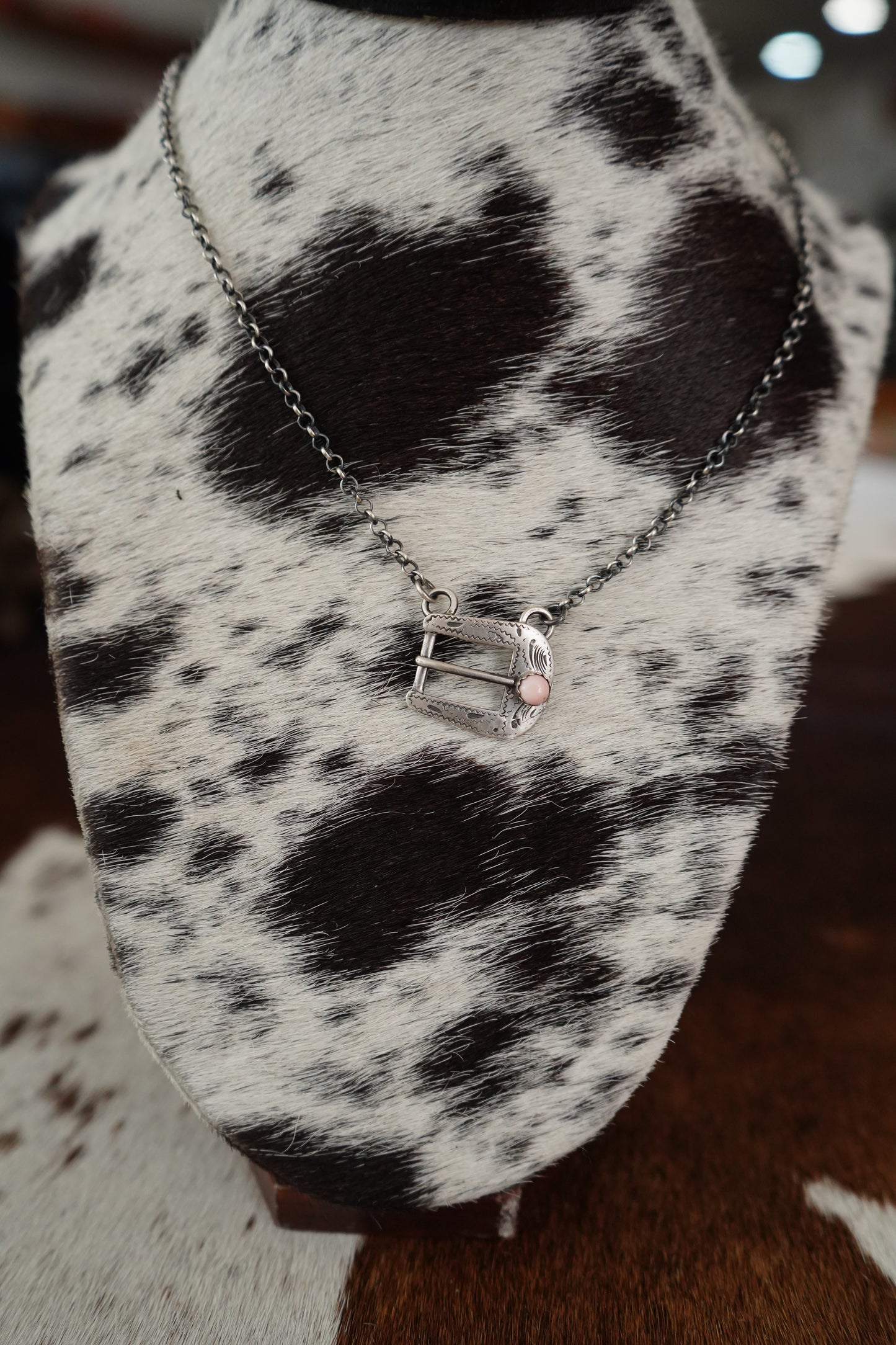 Single Stone Buckle Necklaces