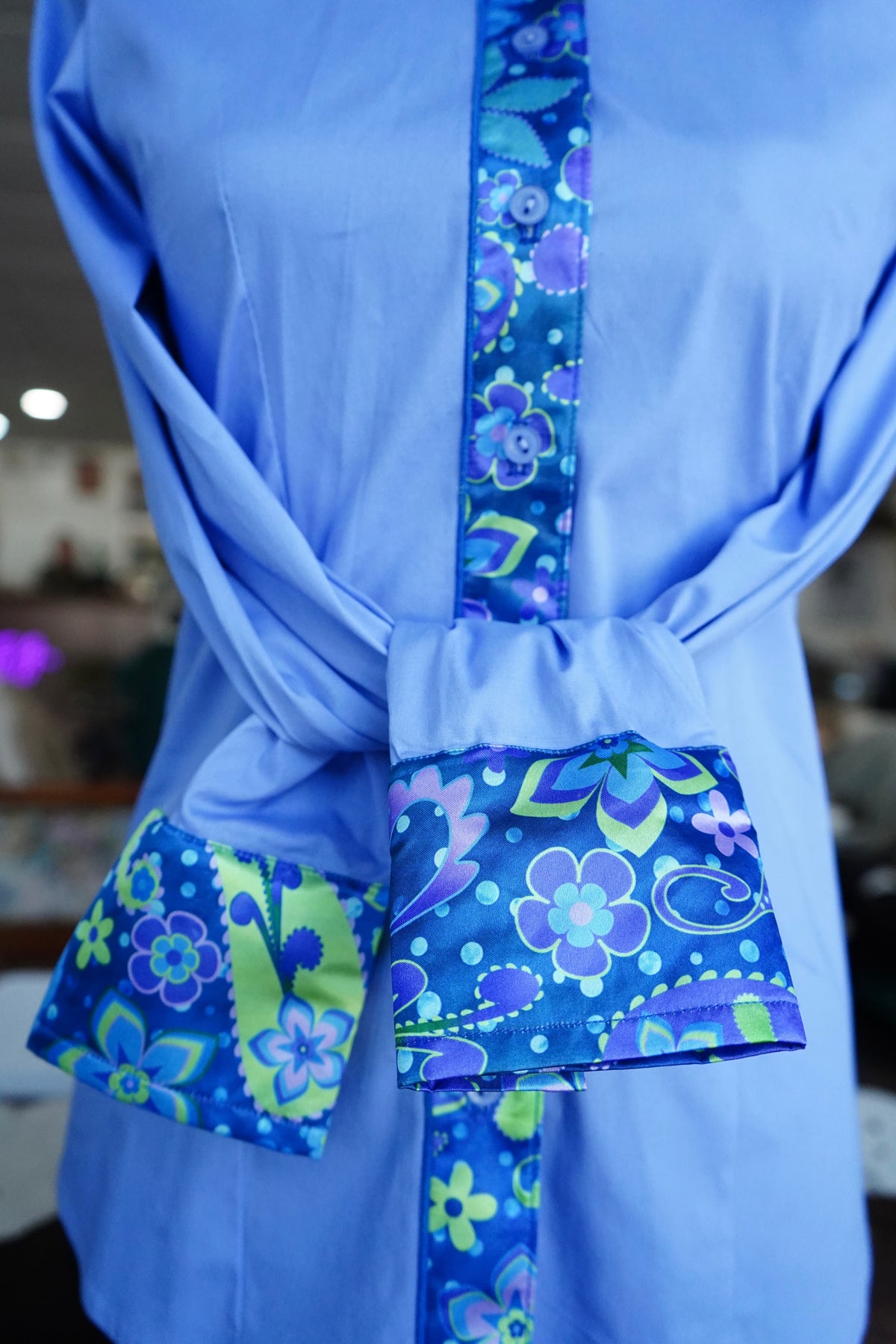 M - Mystery Van Floral on Lilac Cotton Button Down