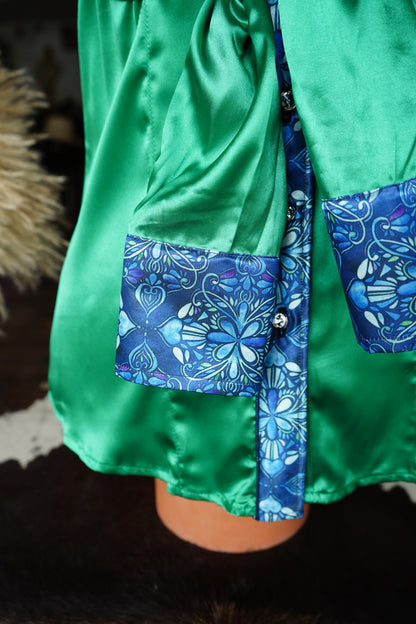 M - Blue Stained Glass on Kelly Green Button Down