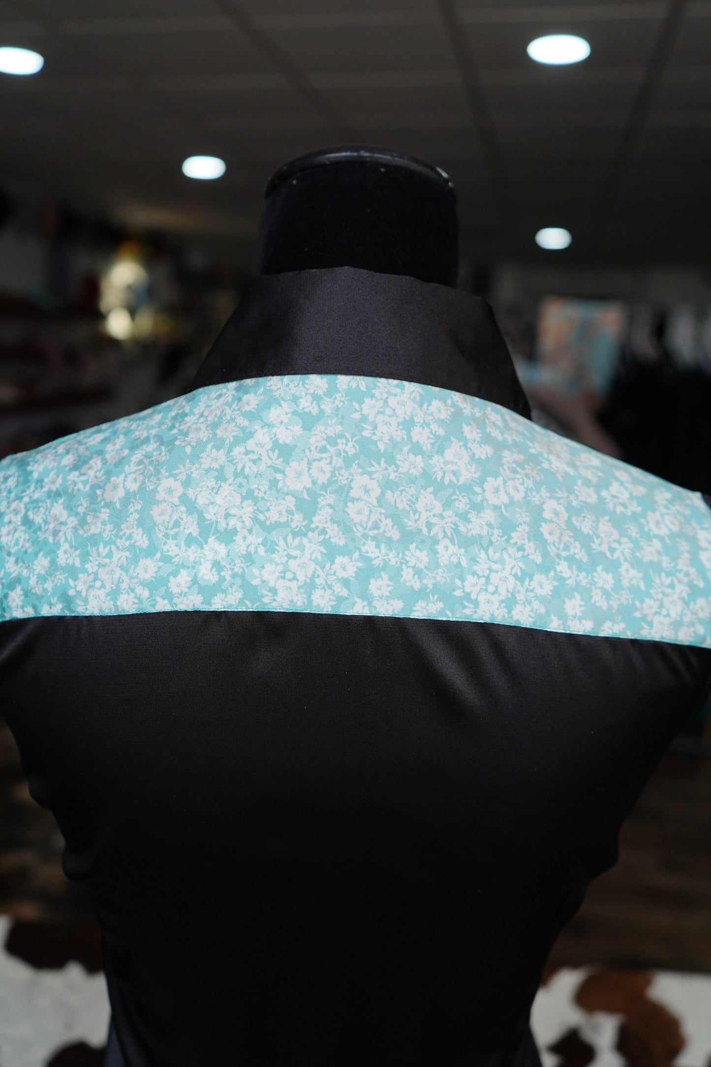 S - White & Turquoise Jacquard Floral on Black Satin Button Down