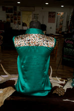Load image into Gallery viewer, L - Butterflies &amp; Cheetah on Emerald Satin Button Down