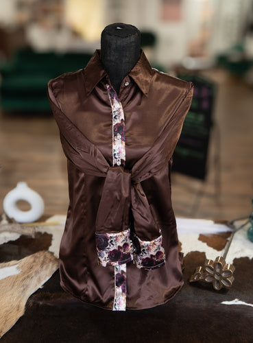 L - ￼Plum Roses on Brown Button Down