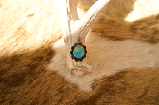 Vintage Turquoise Flower Pendant