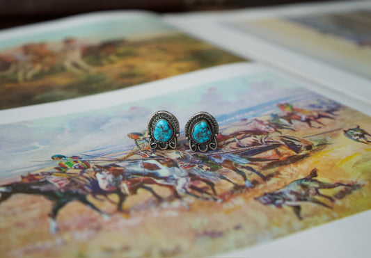 Vintage Turquoise Clip On Earrings