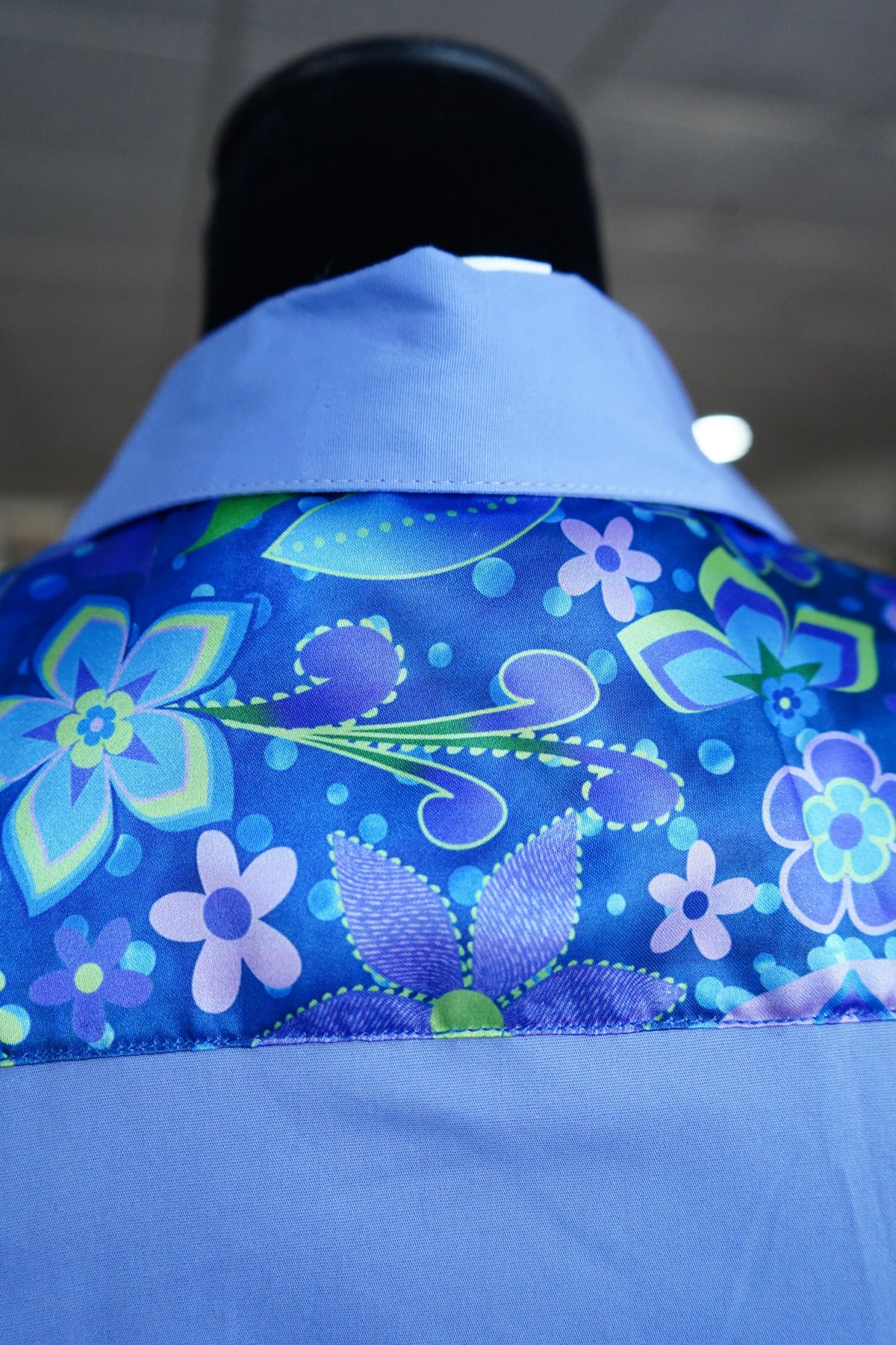 M - Mystery Van Floral on Lilac Cotton Button Down