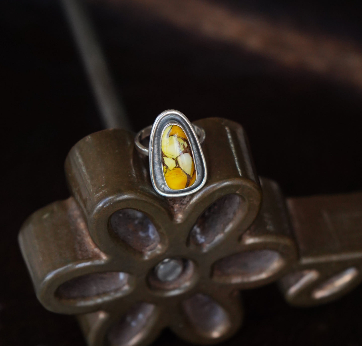Oval Shadow Box Honey Dahlia Ring - Adj