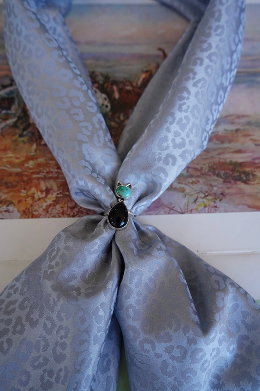 Silver Dainty Cheetah Jacquard DS Wild Rag