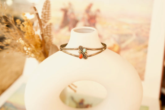 Vintage Dainty Turquoise & Red Coral Bracelet