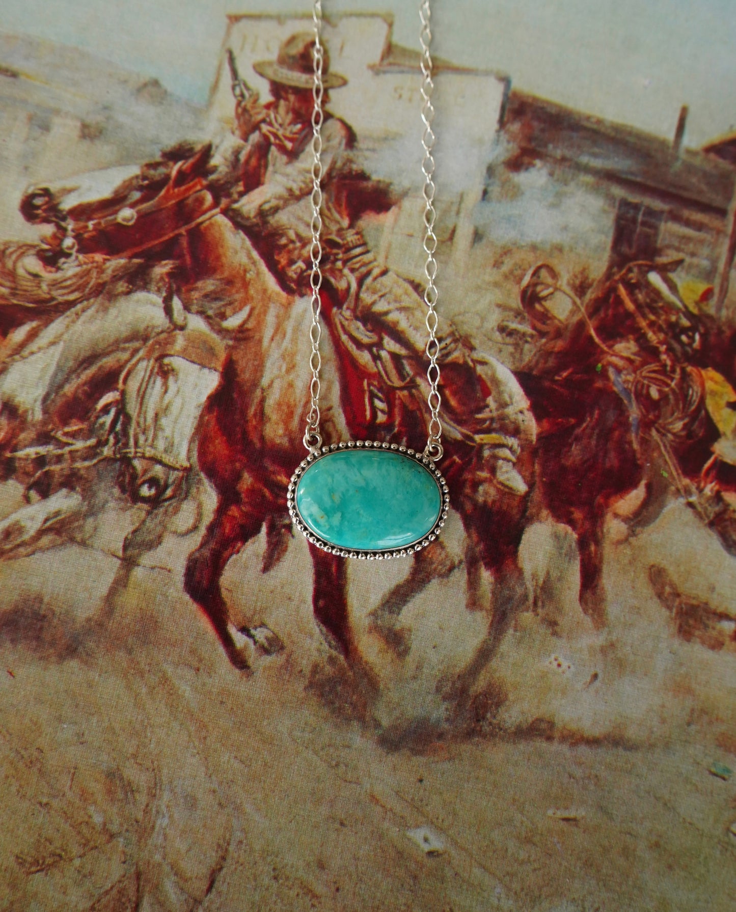 Round Thunder Mountain Turquoise Necklace