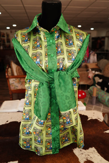 Daisy Original Smokey the Raccoon w/ Green Leopard Button Down - Size 14