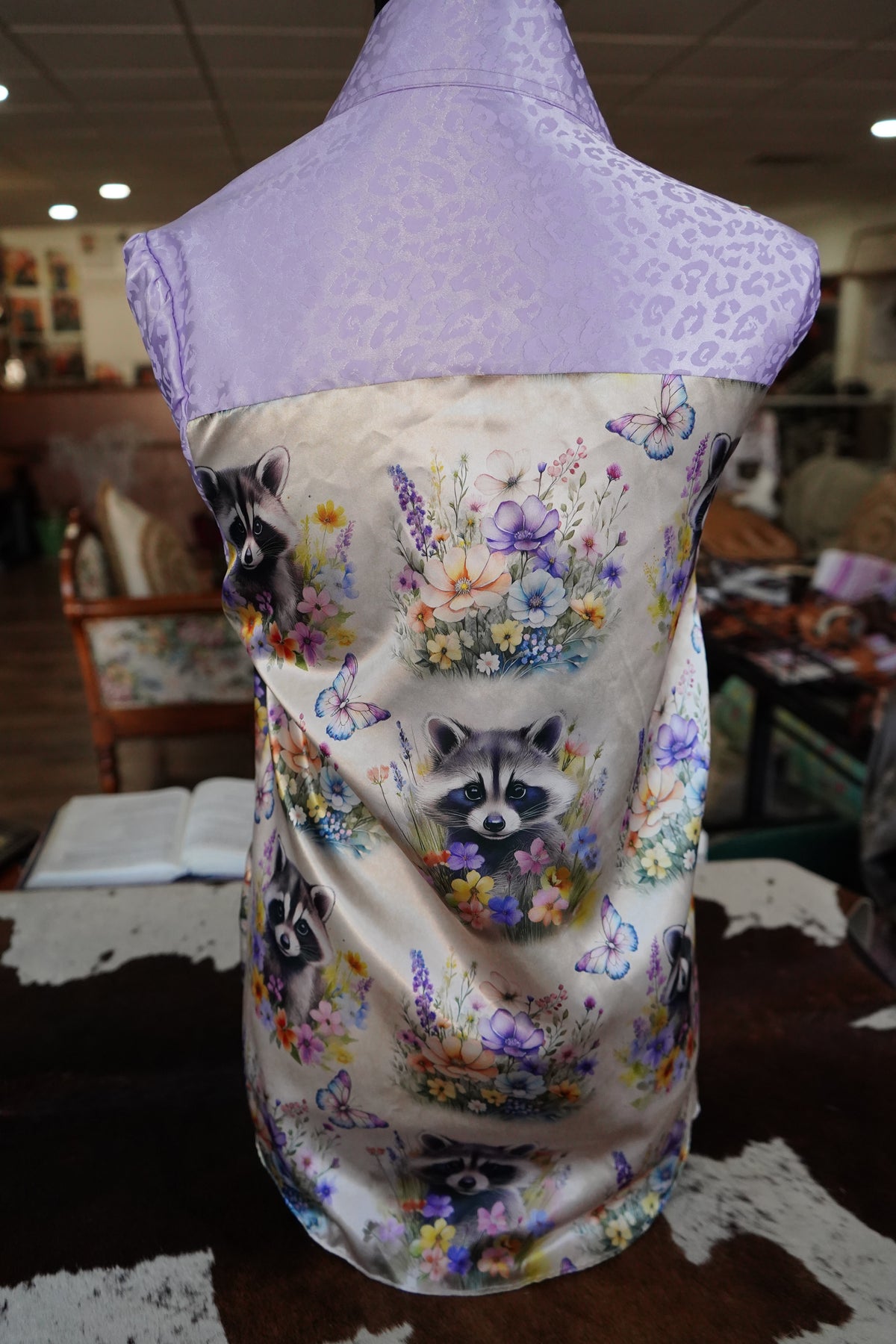 Daisy Original Floral Raccoon w/ Lavender Leopard Button Down - Size 10