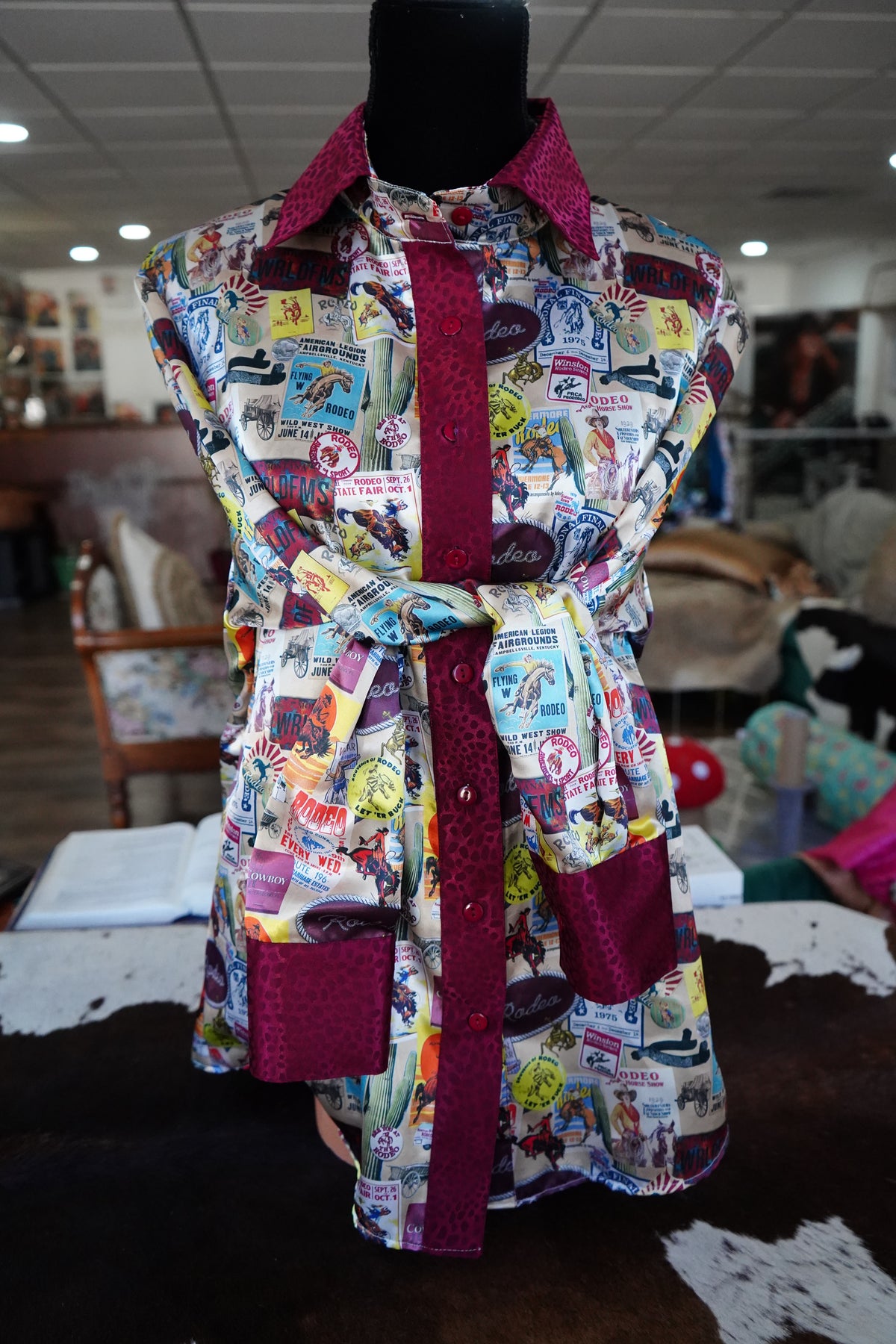 Daisy Original Rodeo Flyers w/ Burgundy Cheetah Button Down - Size 14