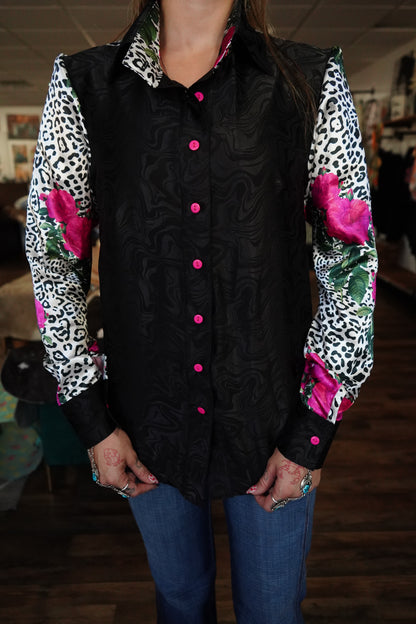 Daisy Original Black Groovy w/ Pink Roses n Snow Leopard Button Down - Size 10