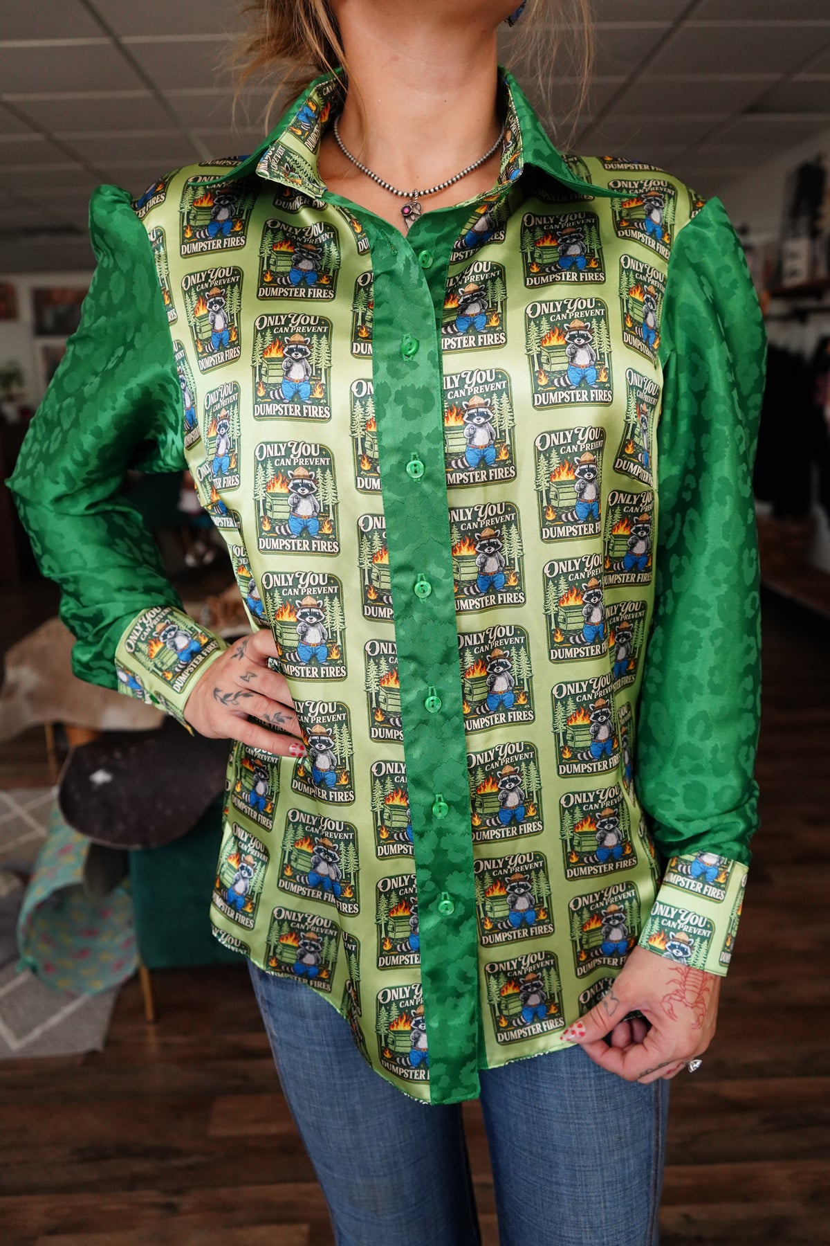 Daisy Original Smokey the Raccoon w/ Green Leopard Button Down - Size 14