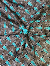 Load image into Gallery viewer, DiYDCo Line - Cheetah &amp; Turquoise Steerheads Wild Rag